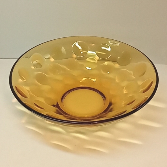 Vintage Hazel Atlas Capri dot amber glass serving bowl. No flaws - Picture 3 of 7